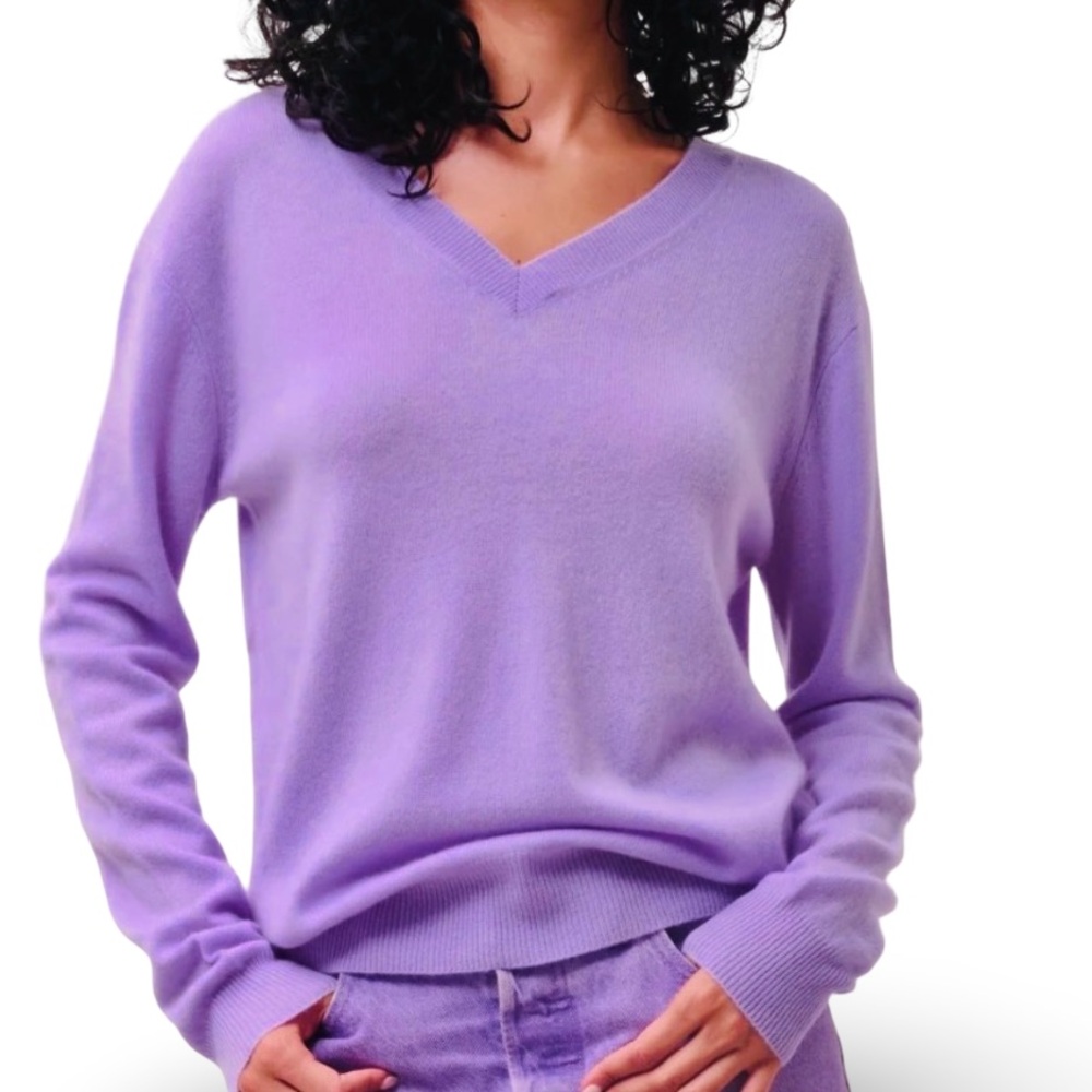 100% Cashmere Lavender V-Neck by Charter Club Luxury Black Label Size XLP